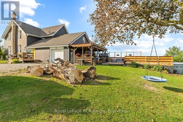 Den - 3998 Bruce Rd 3 Road, Arran Elderslie, ON N0G2N0 Photo 3