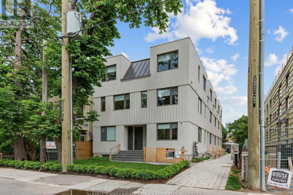 3a - 45 Bellevue Avenue, Toronto, ON, photo 2