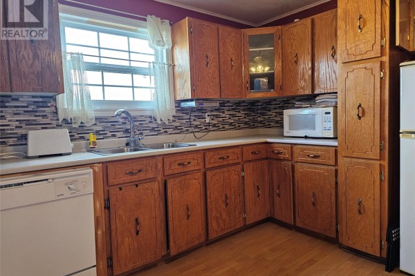Bath (# pieces 1-6) - 3a Walters Lane, Channel Port Aux Basques, NL A0M1C0 Photo 5