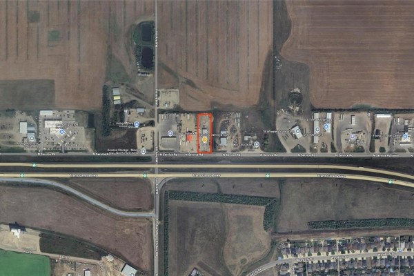 Aerial view of property location with surrounding roads and nearby commercial establishments - 3c 820 N Service Road W, Moose Jaw