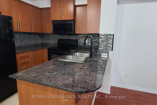3m - 6 Rosebank Drive, Toronto, ON, photo 3