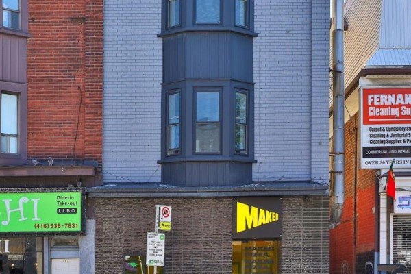 3rd Lvl - 995 Bloor Street W, Toronto, ON M6H1M1 Photo 3