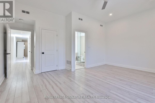 3rd Lvl - 995 Bloor Street W, Toronto, ON M6H1M1 Photo 4