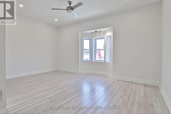 3rd Lvl - 995 Bloor Street W, Toronto, ON M6H1M1 Photo 5