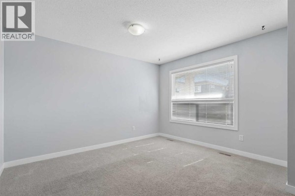 Kitchen - 4, 237 Silkstone Road W, Lethbridge, AB T1J4J9 Photo 3