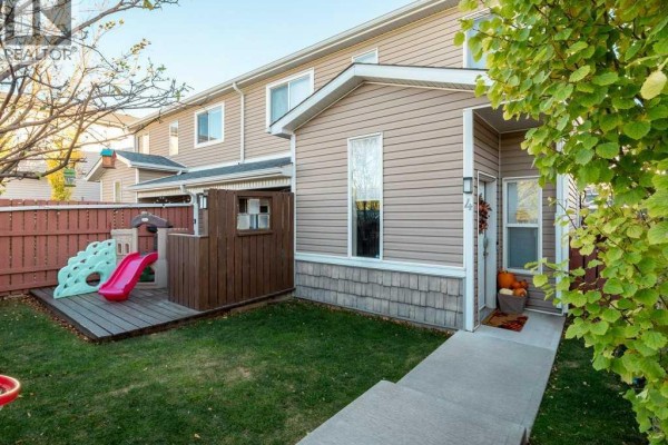 Bedroom - 4, 3918 Sundance Road, Coalhurst, AB T0L0V2 Photo 4