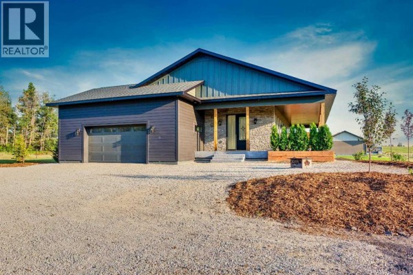 Kitchen - 4, 4141 Township Road 340, Rural Mountain View County, AB T0M1C0 Photo 4