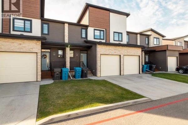4, 450 Highlands Boulevard W, Lethbridge, AB, photo 2