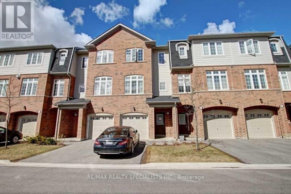 4 - 1117 Haig Boulevard, Mississauga