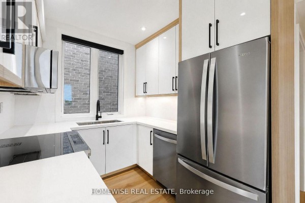 4 - 159 Locksley Avenue, Toronto, ON M6B3N6 Photo 3
