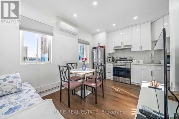 4 - 167 Dynevor Road, Toronto