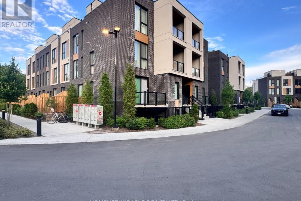 4 - 176 Clonmore Drive, Toronto, ON, photo 3