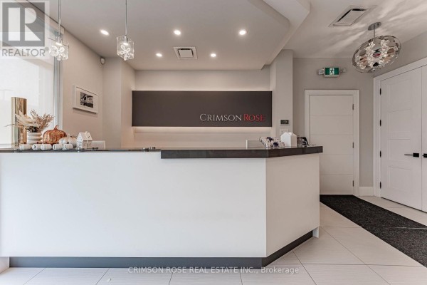 4 - 217 Speers Road, Oakville, ON L6K0J3 Photo 5