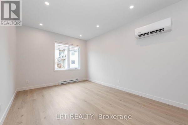 4 - 249 Columbus Avenue, Ottawa, ON K1K1P5 Photo 4
