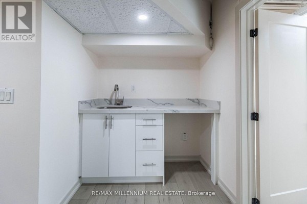 4 - 259 Edgeley Boulevard, Vaughan, ON L4K3Y5 Photo 5