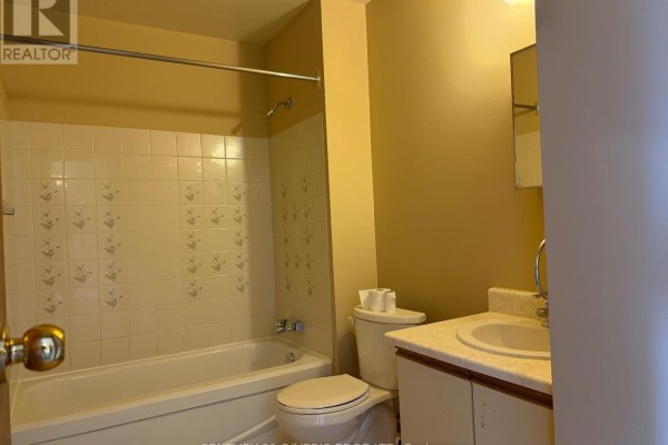 4 - 290/294 King Street W, Prescott, ON K0E1T0 Photo 5