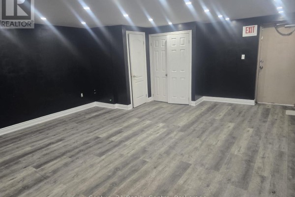 4 - 341 Parkhurst Square, Brampton, ON L6T0C2 Photo 5