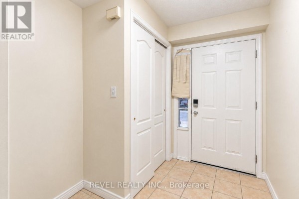 Kitchen - 4 - 348 Highland Road W, Hamilton, ON L8J3W5 Photo 4
