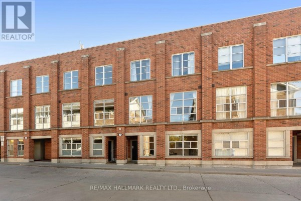 4 - 39 Dekoven Mews, Toronto