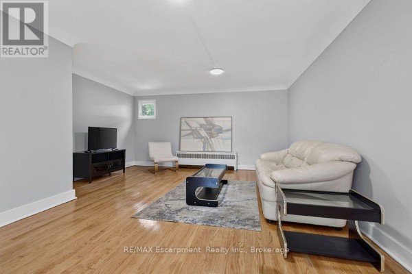 4 - 425 Burlington Avenue, Burlington, ON L7S1R3 Photo 4