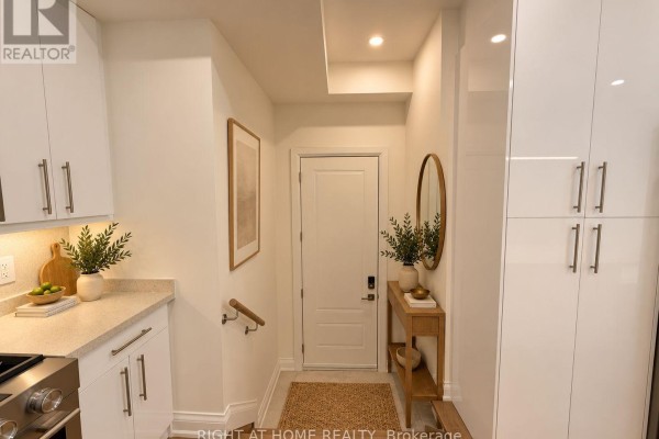 Primary Bedroom - 4 - 57 Hepbourne Street, Toronto, ON M6H1K4 Photo 4