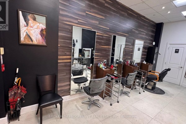 #4 - 650 Sheppard Avenue E, Toronto, ON M2K1B7 Photo 2