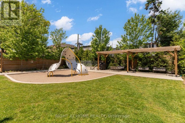 4 - 66 Long Branch Avenue, Toronto, ON, photo 3