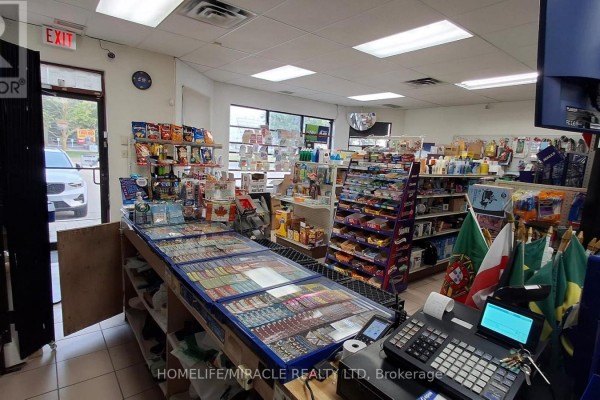 4 - 7575 Keele Street, Vaughan, ON L4K4X3 Photo 2