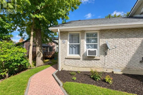 4 - 8 Sherwood Street, Kawartha Lakes, ON K0M1A0 Photo 2