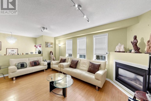 Eating area - 4 - 8305 Mclaughlin Road, Brampton, ON L6Y5G3 Photo 4
