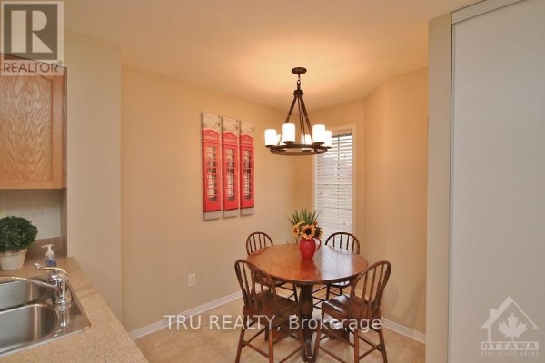 4 - 835 Longfields Drive, Ottawa, ON K2J5N2 Photo 3