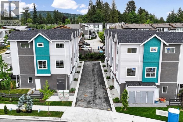 4 10392 240a Street, Maple Ridge, BC V2W1G3 Photo 2