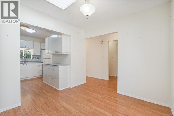 Entrance - 4 1184 Clarke Rd, Central Saanich, BC V8N2C3 Photo 5