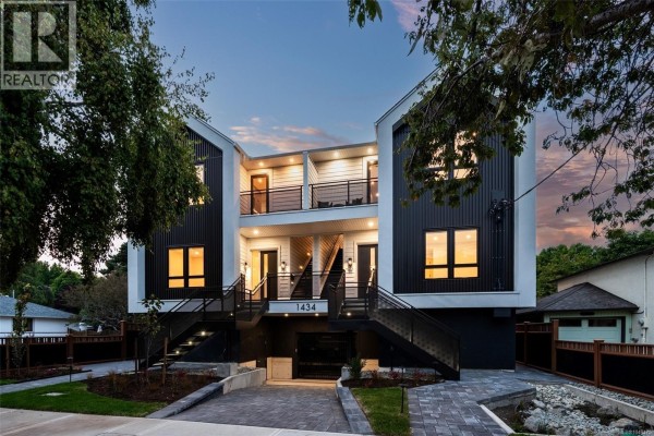 4 1434 Brooke St, Victoria