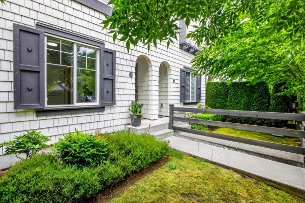 4 16357 15 Avenue, Surrey, BC V4A0C2 Photo 2