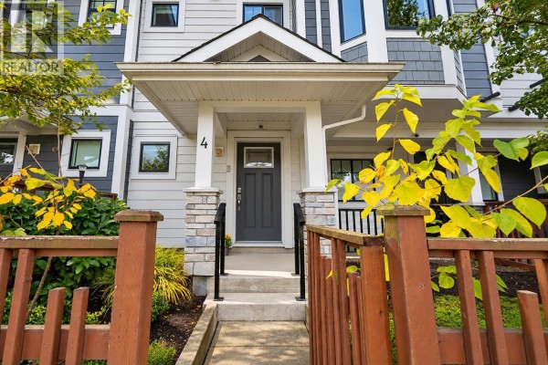 4 189 Wood Street, New Westminster, BC V3M0L7 Photo 3