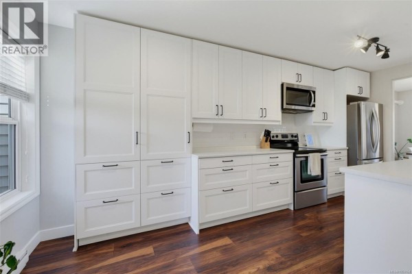 Bedroom - 4 2563 Millstream Rd, Langford, BC V9B6N2 Photo 5