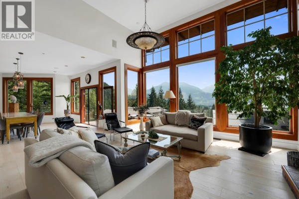 4 40781 Thunderbird Ridge, Squamish, BC V0N1T0 Photo 5
