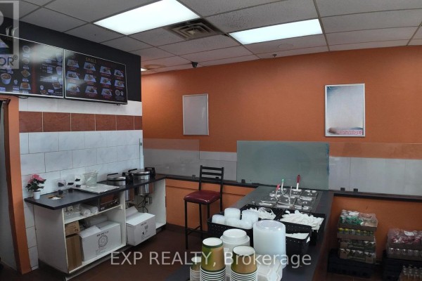 4 475 Westney Road, Ajax, ON L1T4H3 Photo 3