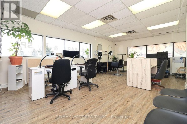 4-5 - 3702 Kingston Road, Toronto