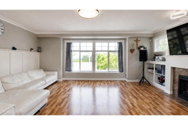 Family room - 4 5648 Promontory Road, Promontory, Chilliwack, BC V2R0E5 Photo 4