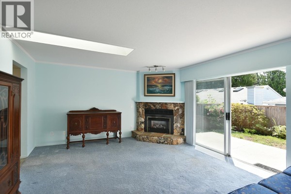 4 783 Reed Road, Gibsons, BC V0N1V7 Photo 4