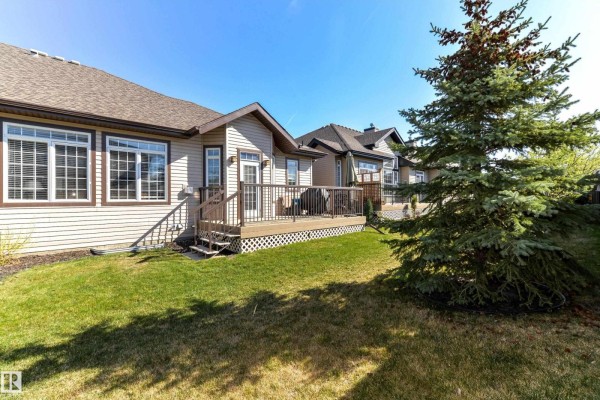 Kitchen - #4 85 Northridge Dr, St  Albert, AB T8N3N3 Photo 3