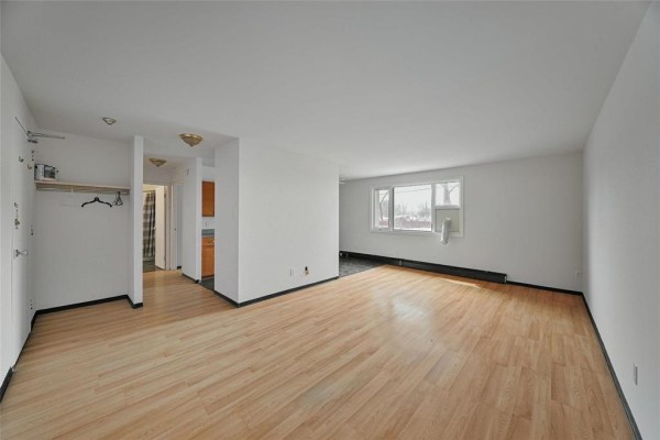 4 90 Marlow Court, Winnipeg, MB R2P0A4 Photo 5
