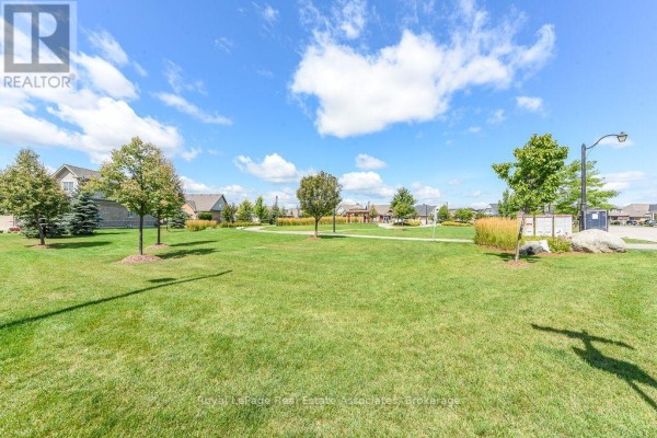 4 Abelia Street, Brampton, ON, photo 3