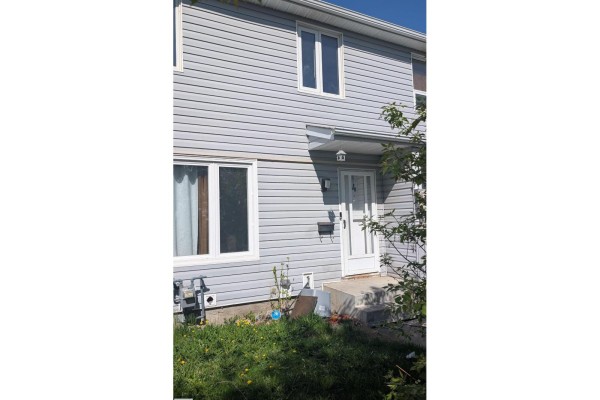 Primary Bedroom - 4 Amberly Ct Nw, Edmonton, AB T5A2H9 Photo 5