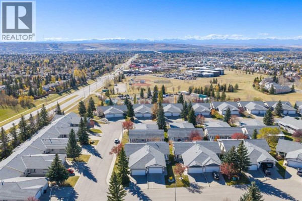 Primary Bedroom - 4 Arbour Cliff Court Nw, Calgary, AB T3G3W6 Photo 4