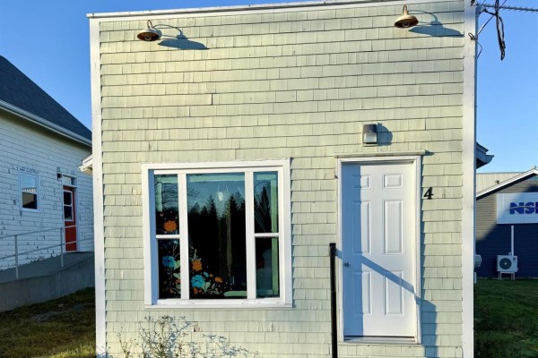 4 Beech Street Street, Lockeport, NS B0T1W0 Photo 2