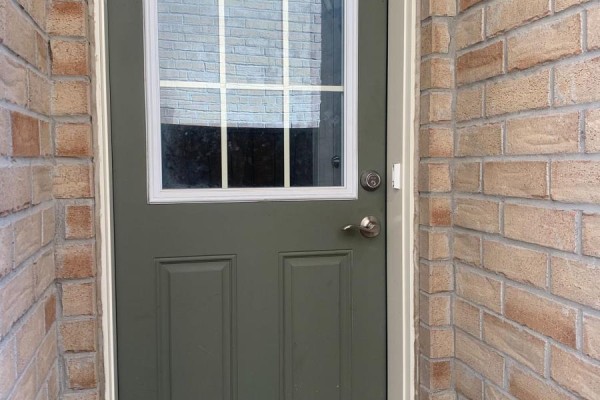 4 Bonnie Braes Drive, Brampton, ON L6Y0G8 Photo 4