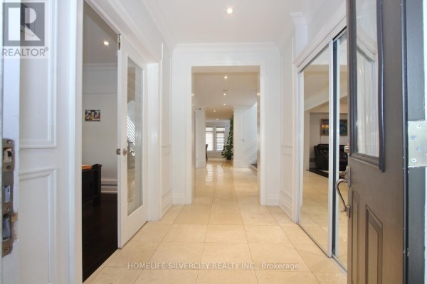 4 Byng Avenue, Toronto, ON, photo 3